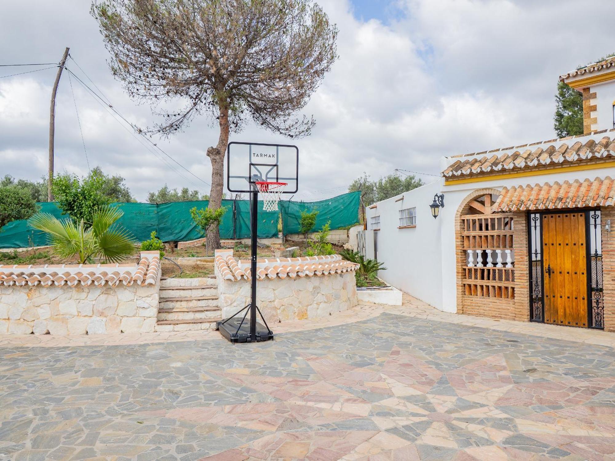 Cubo'S Villa Fina & Minigolf Included Málaga Eksteriør bilde